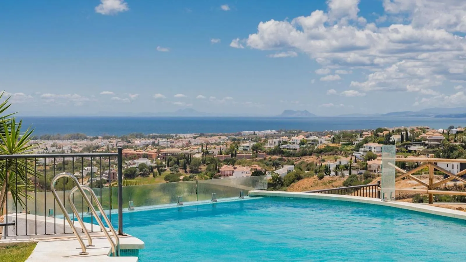 Luxury Apartment Paraiso Pueblo-32 Benahavis 0*,