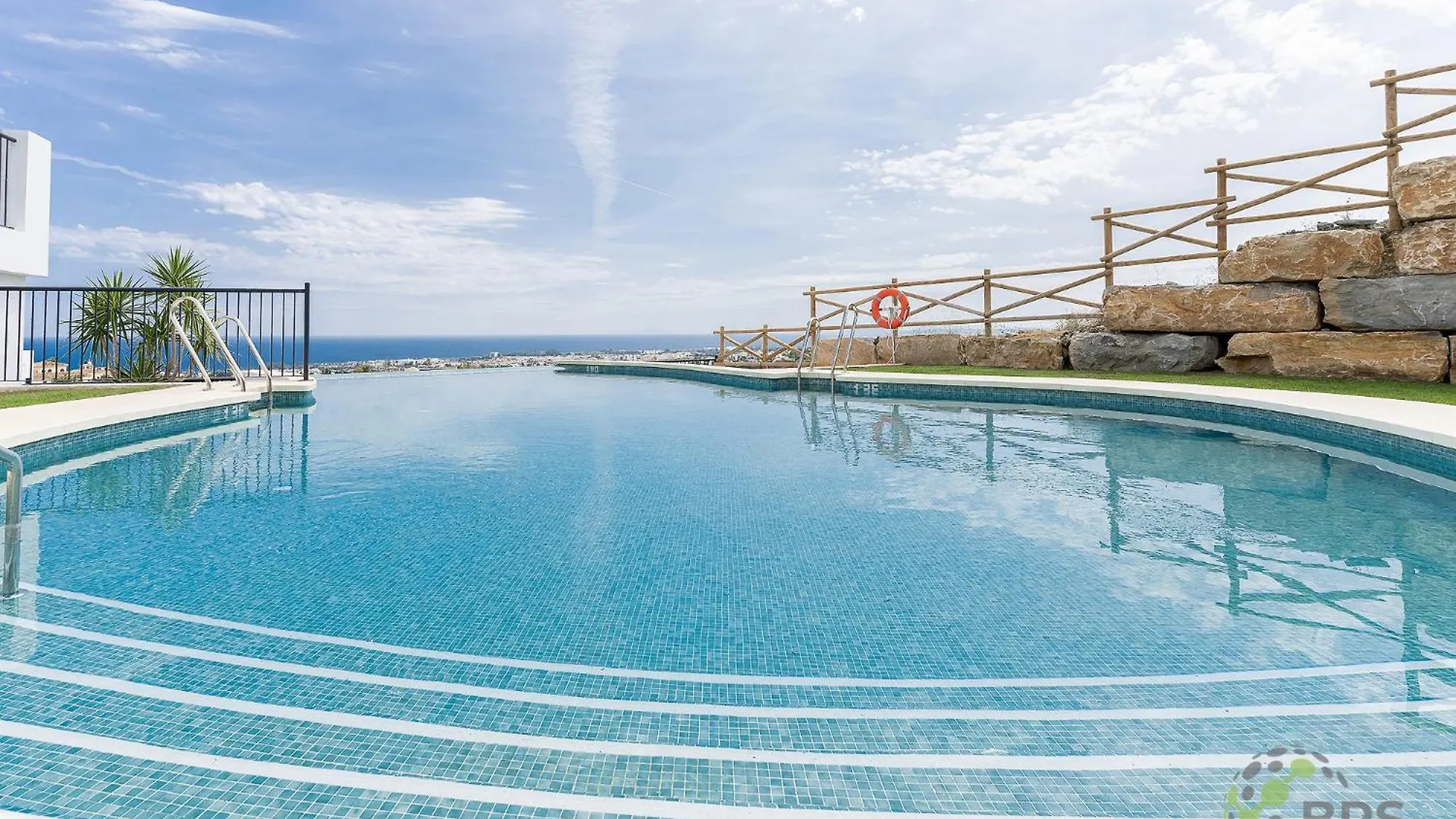 Luxury Apartment Paraiso Pueblo-32 Benahavis Spain